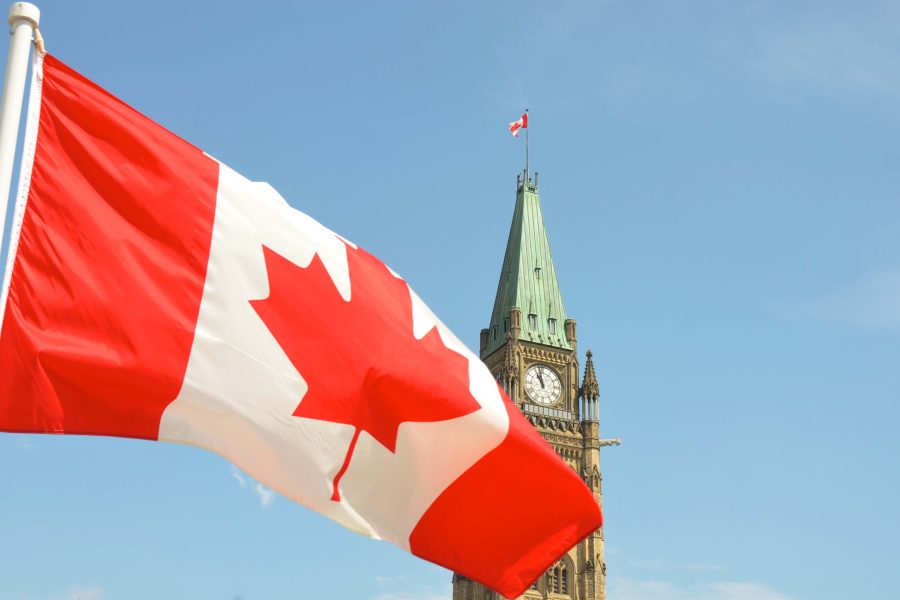 Canada Invites 5,500 Express Entry Candidates to Apply for Immigration